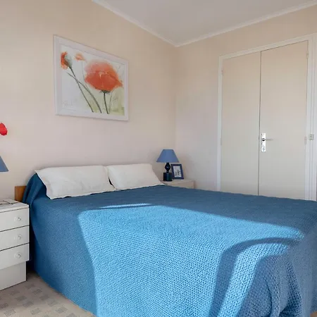 Apartment A 150m De La